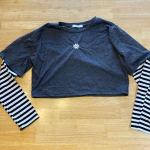 Cropped Long Sleeve Women’s Large Shirt